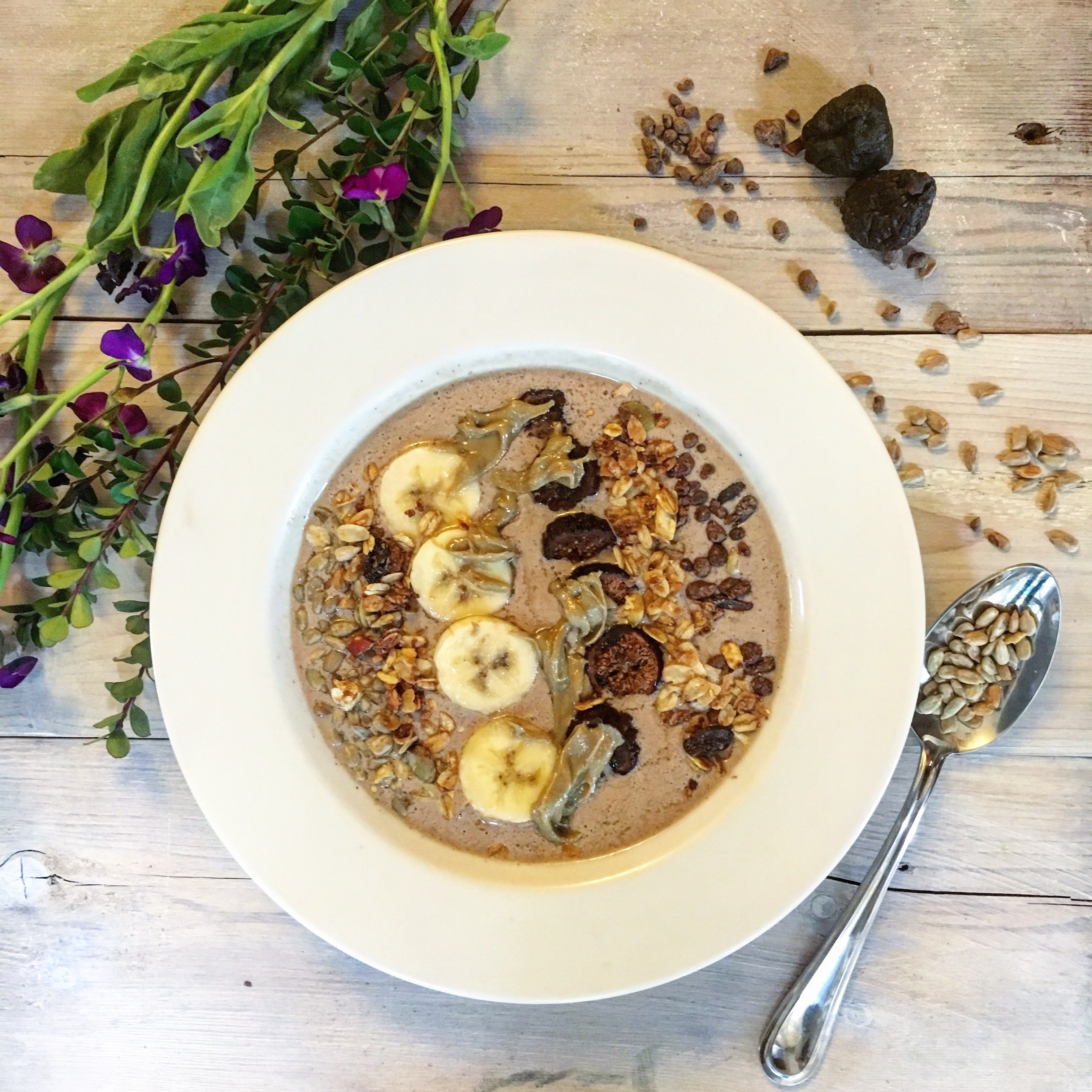 Sunflower Seed Butter Cacao Smoothie Bowl